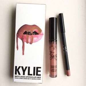 *Authentic* Kylie Cosmetics Lip Kit - Candy K